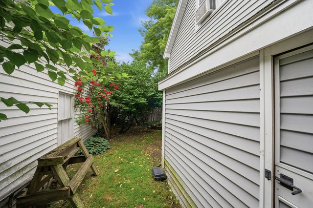 10 Birch Street, Derry, NH 03038