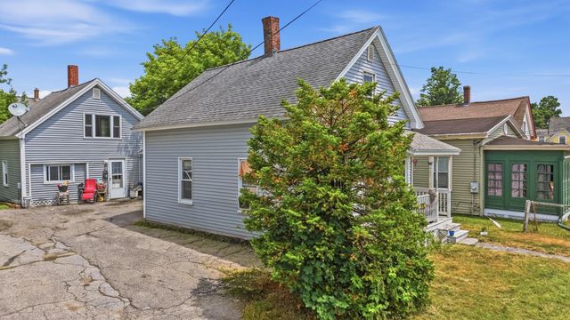 10 Birch Street, Derry, NH 03038