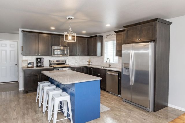 5466 Justice Drive S, Fargo, ND 58104