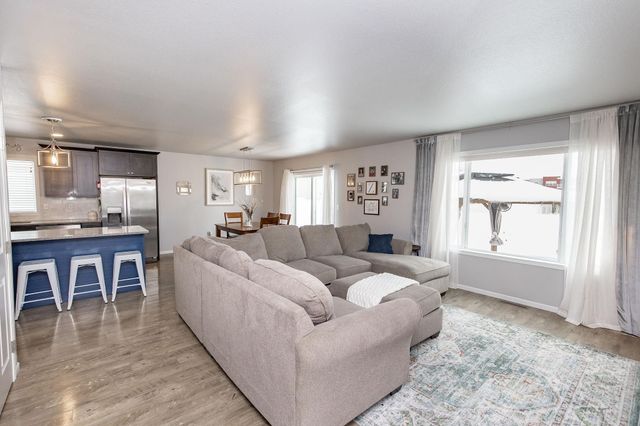 5466 Justice Drive S, Fargo, ND 58104