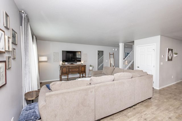 5466 Justice Drive S, Fargo, ND 58104