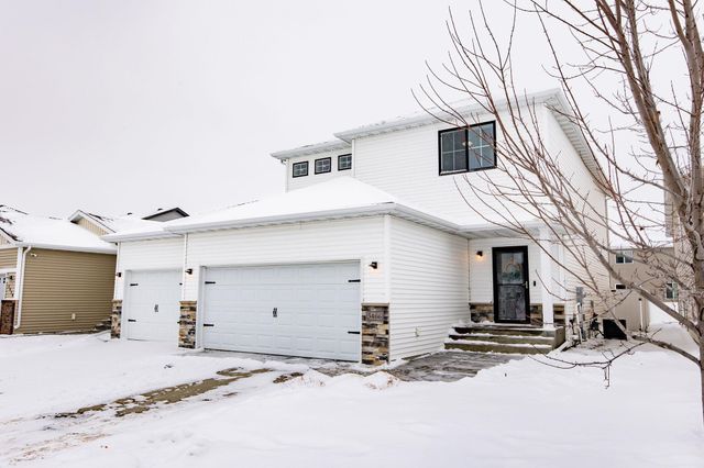 5466 Justice Drive S, Fargo, ND 58104
