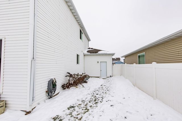 5466 Justice Drive S, Fargo, ND 58104