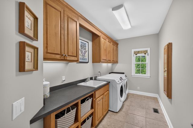 6301 Pettus Rd, Cane Ridge, TN 37013