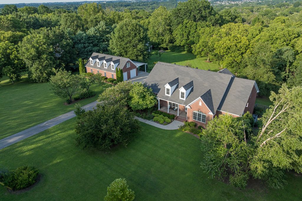 6301 Pettus Rd, Cane Ridge, TN 37013