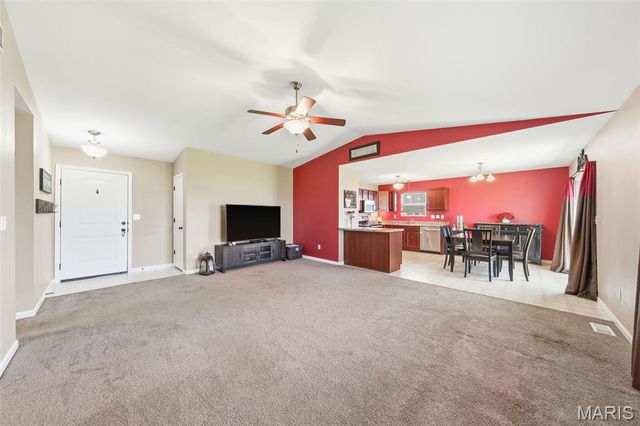 411 Edwin Drive, Dupo, IL 62239