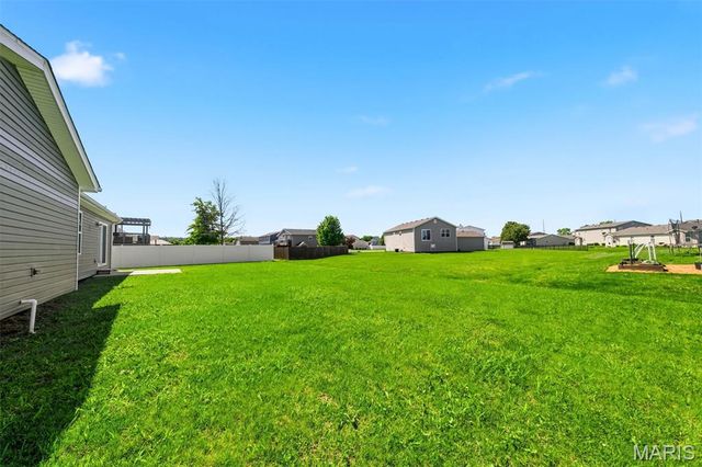 411 Edwin Drive, Dupo, IL 62239