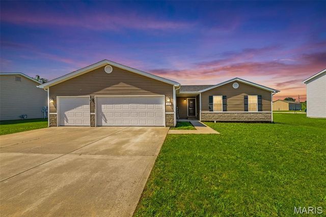 411 Edwin Drive, Dupo, IL 62239