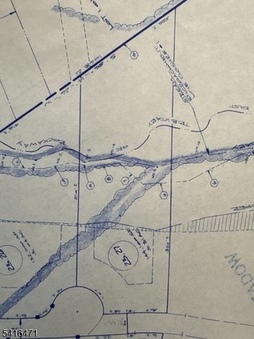 12 Barlow Dr, Tewksbury Twp., NJ 07830