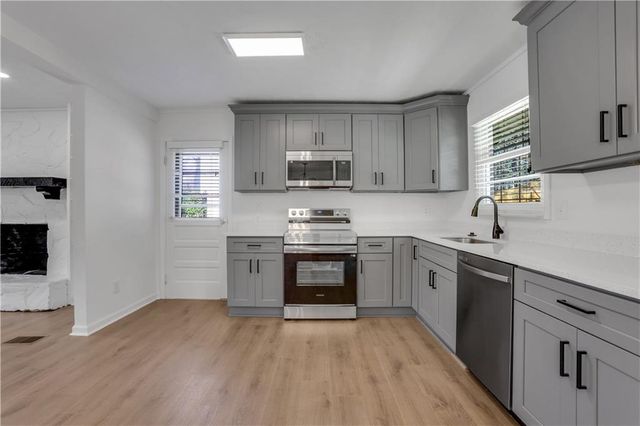 2928 Dover Drive, Duluth, GA 30096