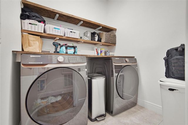 15419 UGLIS ALLEY, Winter Garden, FL 34787