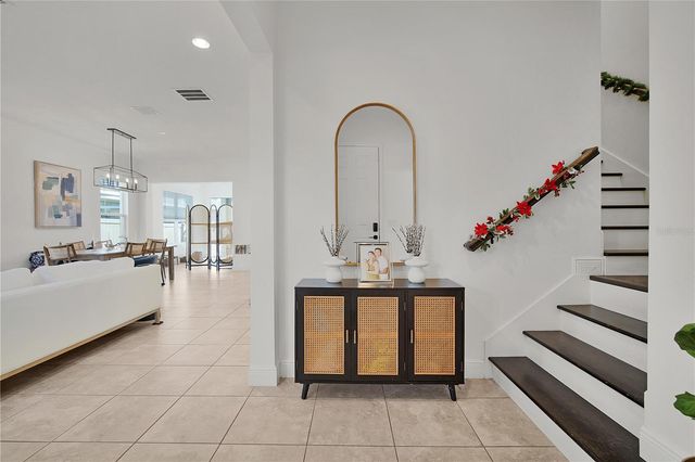 15419 UGLIS ALLEY, Winter Garden, FL 34787