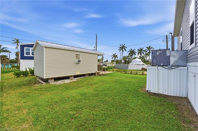 13110 Point Breeze DR, Fort Myers, FL 33908