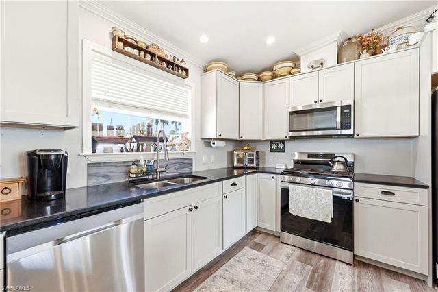 13110 Point Breeze DR, Fort Myers, FL 33908