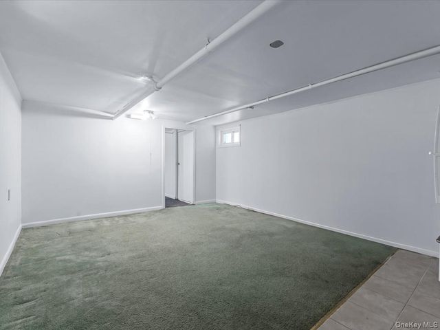 88-19 215th Street, Queens Village, NY 11427