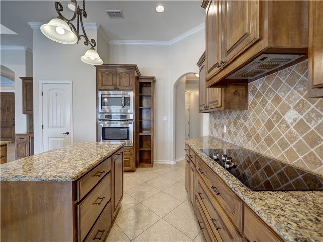 15429 Finistere St, Corpus Christi, TX 78418