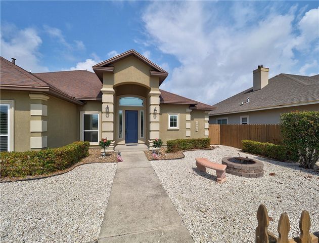 15429 Finistere St, Corpus Christi, TX 78418