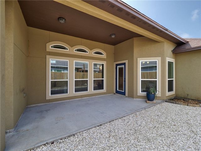 15429 Finistere St, Corpus Christi, TX 78418