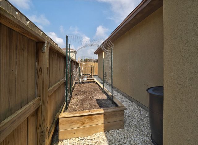 15429 Finistere St, Corpus Christi, TX 78418