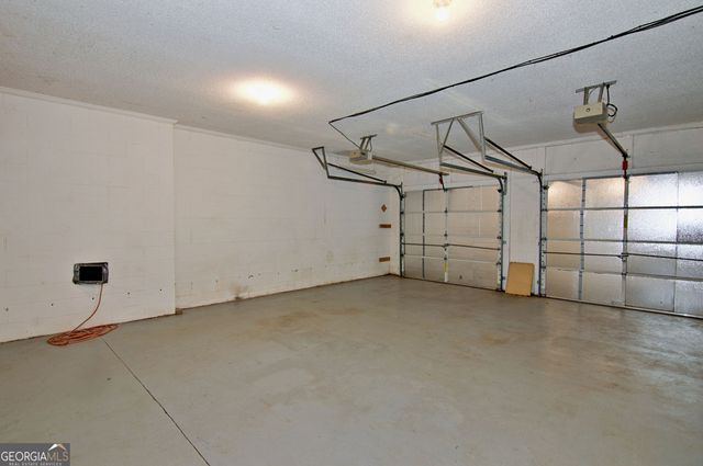 108 Windy Point N, Townville, SC 29689