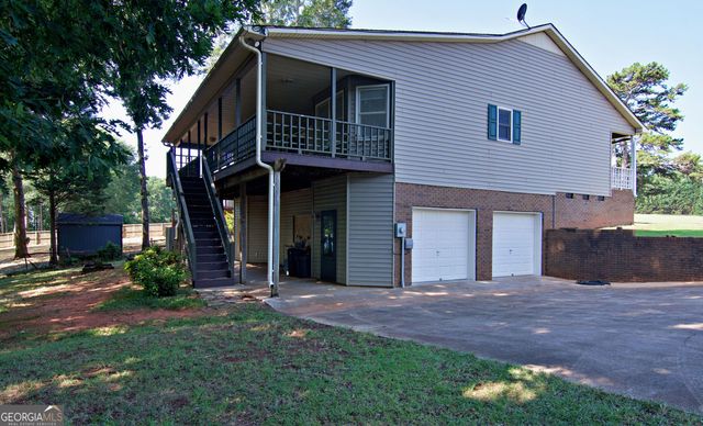 108 Windy Point N, Townville, SC 29689