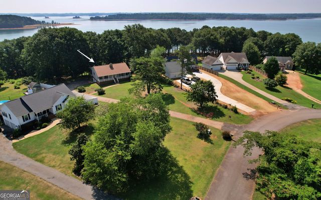 108 Windy Point N, Townville, SC 29689