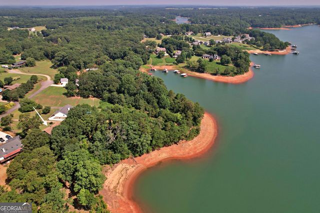 108 Windy Point N, Townville, SC 29689