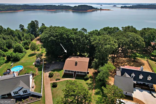 108 Windy Point N, Townville, SC 29689