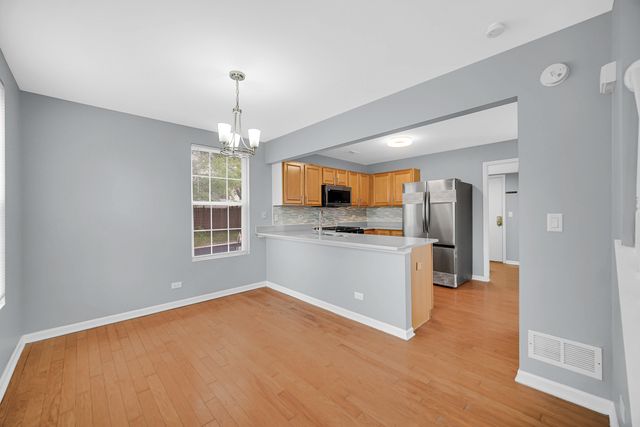 902 Serendipity Drive, Aurora, IL 60504