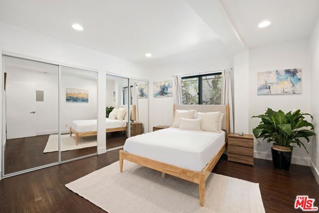8755 Shoreham Drive 101, West Hollywood, CA 90069