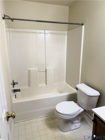 10449 Chesdin Ridge Dr, South Chesterfield, VA 23803