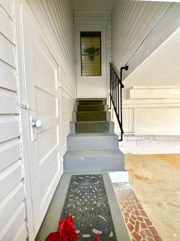 S 3193 Pitzer Ridge RD, Covington, VA 24426