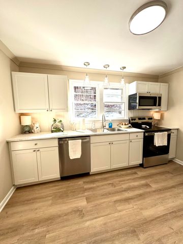 S 3193 Pitzer Ridge RD, Covington, VA 24426