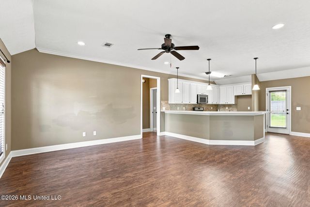 159 Harvey Circle, Canton, MS 39046