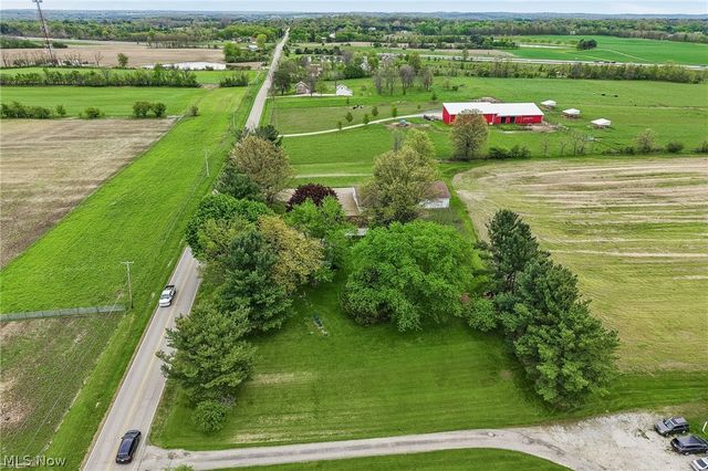 4416 Paradise Road, Seville, OH 44273