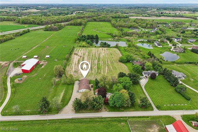 4416 Paradise Road, Seville, OH 44273