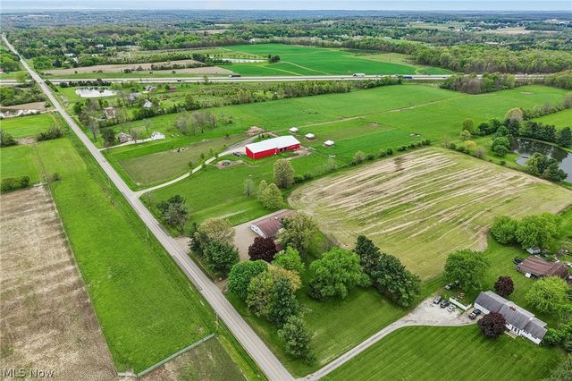 4416 Paradise Road, Seville, OH 44273
