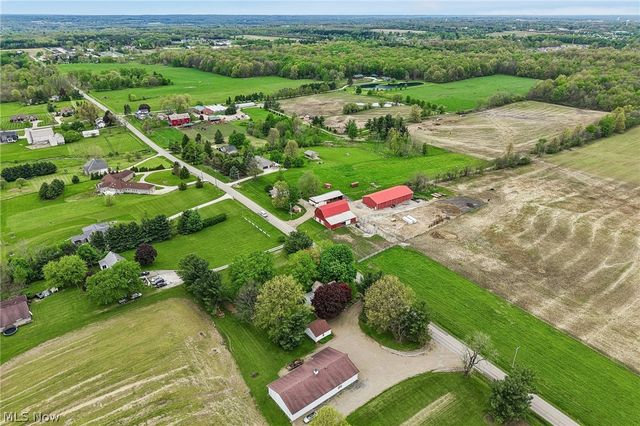 4416 Paradise Road, Seville, OH 44273