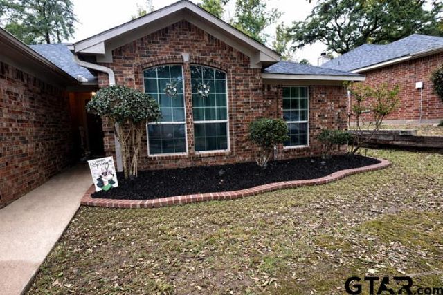 121 Maggie Circle, Flint, TX 75762