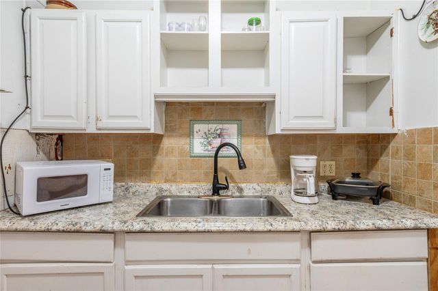 1217 54th Street, Galveston, TX 77551