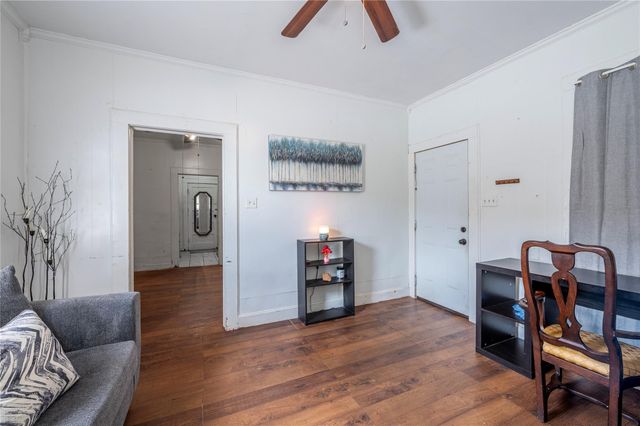 1217 54th Street, Galveston, TX 77551