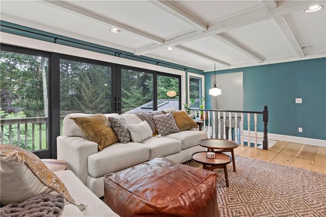 172 Estelle Drive, South Kingstown, RI 02892