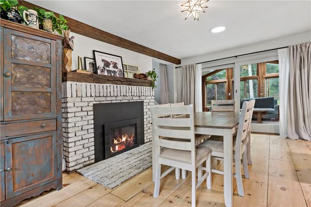 172 Estelle Drive, South Kingstown, RI 02892