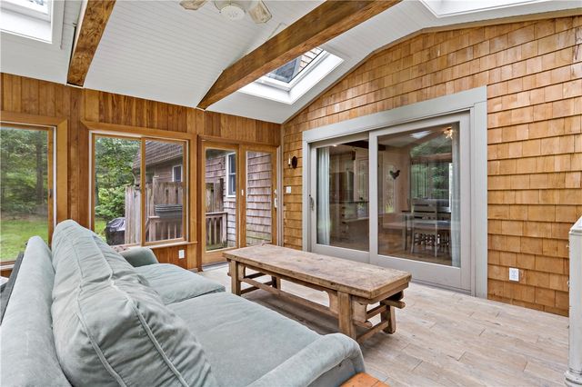 172 Estelle Drive, South Kingstown, RI 02892