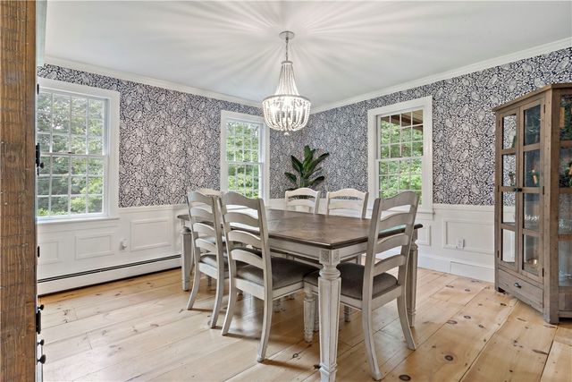 172 Estelle Drive, South Kingstown, RI 02892