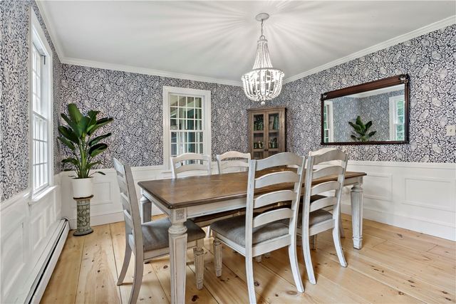 172 Estelle Drive, South Kingstown, RI 02892