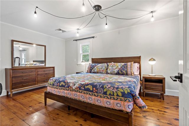 172 Estelle Drive, South Kingstown, RI 02892