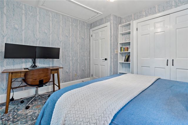 172 Estelle Drive, South Kingstown, RI 02892