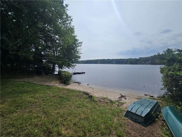 172 Estelle Drive, South Kingstown, RI 02892