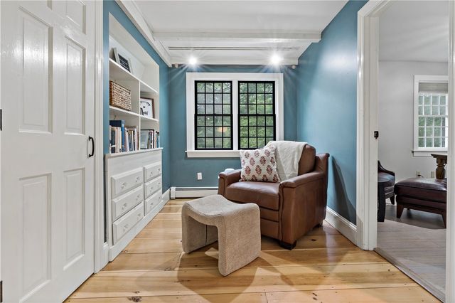 172 Estelle Drive, South Kingstown, RI 02892